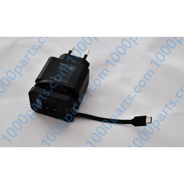 Зарядное устройство Nomi HC05213 2.1A
